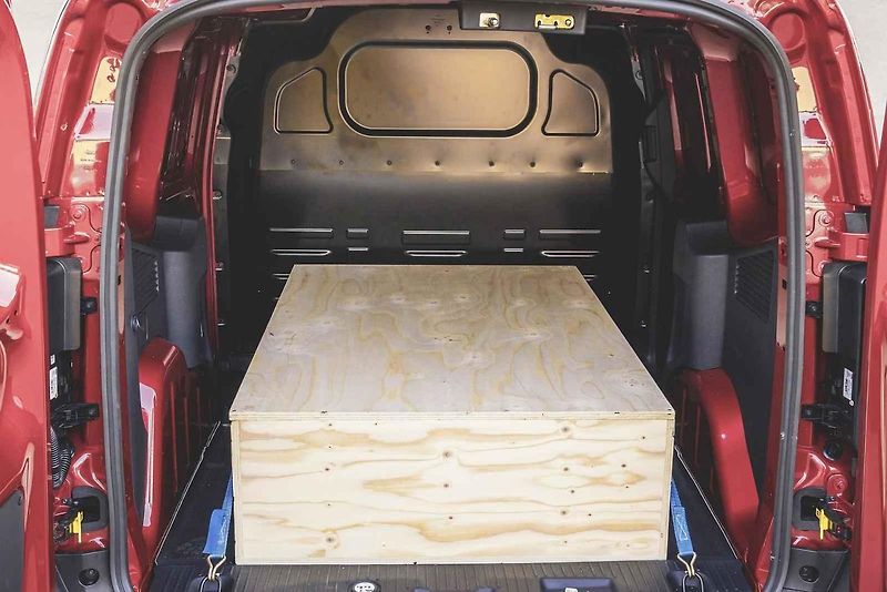 Nový Ford Courier bude zastávat i roli nejlevnějšího rodinného vozu značky