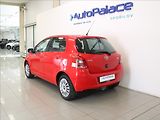 Toyota Yaris 1,3 i 73kW 2.maj.ČR STK - náhled 2