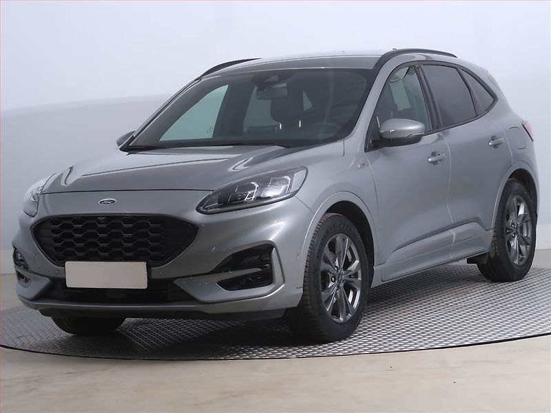 Ford Kuga (2021) ST-Line 1.5 EcoBoost - fotka 2 z 24