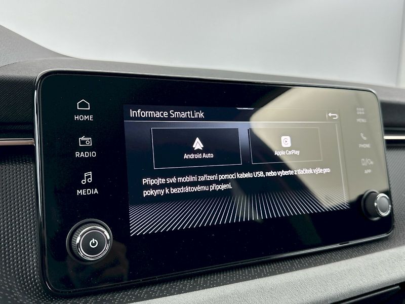 Škoda Scala (2025) 1.0TSI 85kW Top Selection - fotka 14 z 31