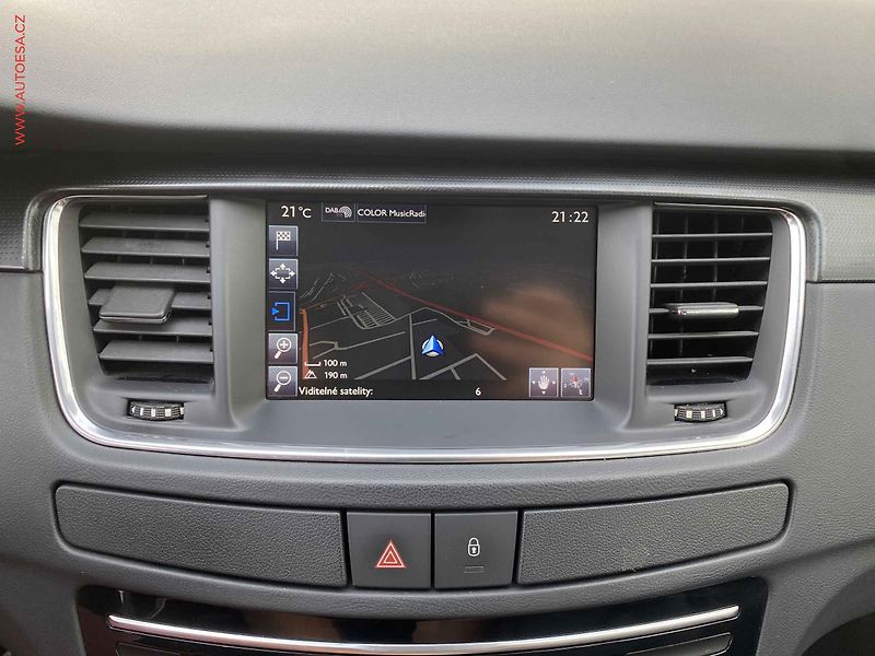Peugeot 508 (2014) 2.0 HDi, Allure, AT, LED, TZ - fotka 16 z 18