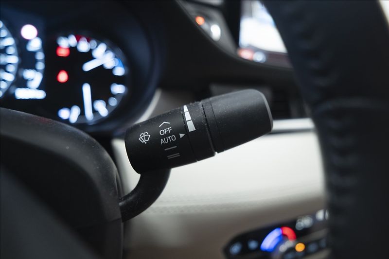Mazda 6 2,5 SKYACTIV-G AT NAVI KŮŽE ČR - fotka 28 z 44