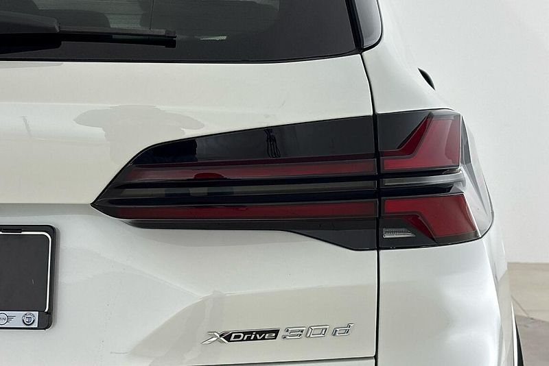 BMW X5 xDrive30d - fotka 4 z 18