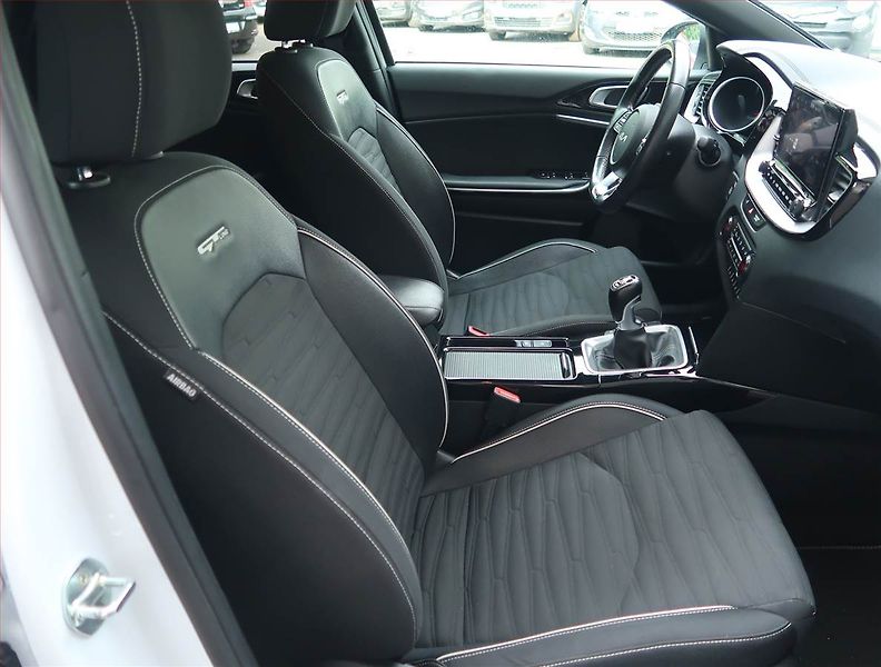 Kia Pro_Ceed (2021) GT-Line 1.5 T-GDI - fotka 9 z 16