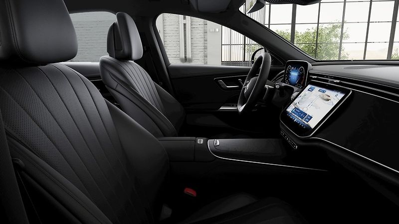 Mercedes-Benz Třídy E (2026) 220 d 4MATIC Linie AMG - fotka 8 z 8