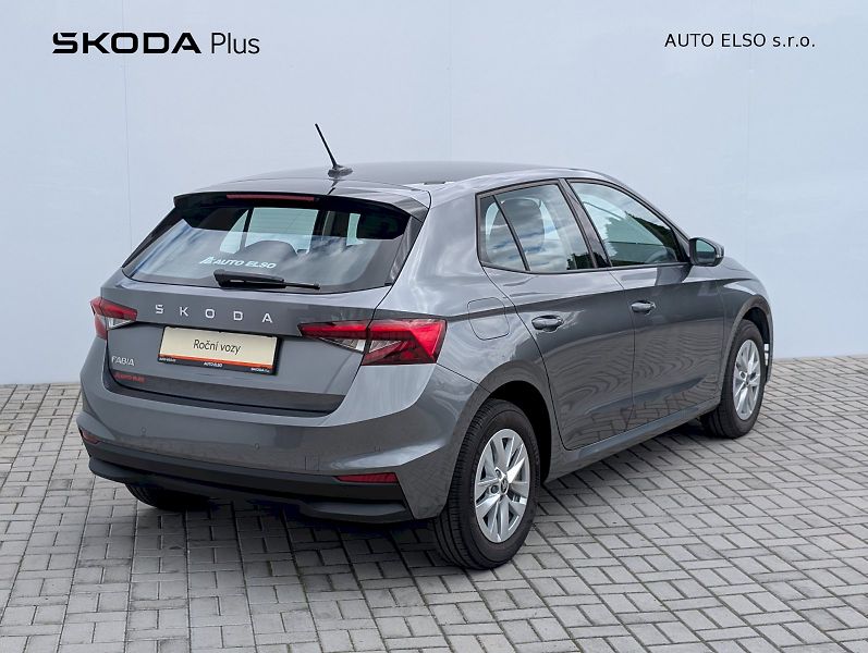Škoda Fabia (2025) 1,0 TSI / 70 kW Selection - fotka 2 z 30