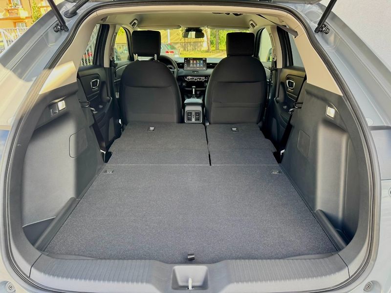 Honda HR-V (2026) 1.5 eHEV Elegance MR27 SKLADEM - fotka 37 z 43