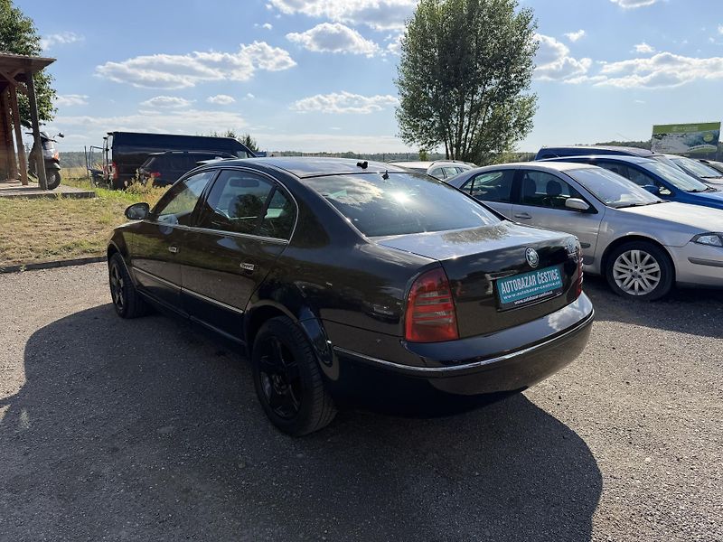 Škoda Superb 1.9 tdi - fotka 8 z 20