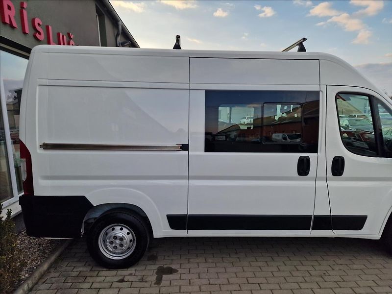Citroën Jumper 2.2HDI L2H2 6-míst,ČR,1.Maj. - fotka 37 z 45