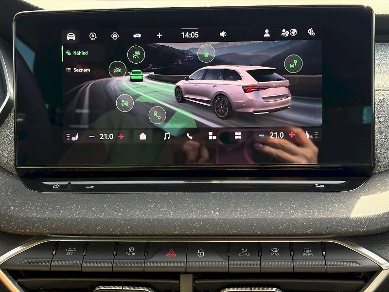 Škoda Octavia (2025) Combi M-HEV DSG 1.5 / 110kW / - fotka 28 z 35