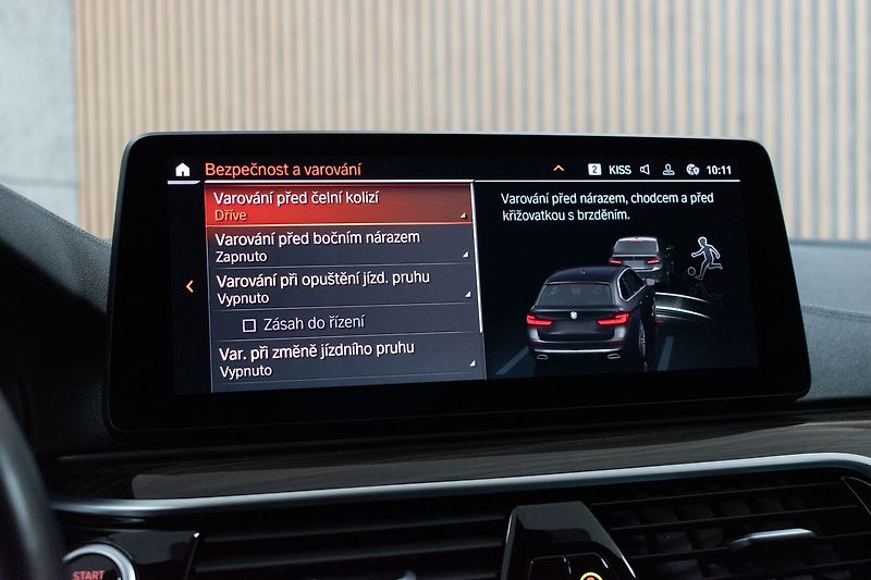 BMW Řada 5 530d xD TAŽNÉ*N.TOPENÍ*ČR 1.M* - fotka 35 z 51