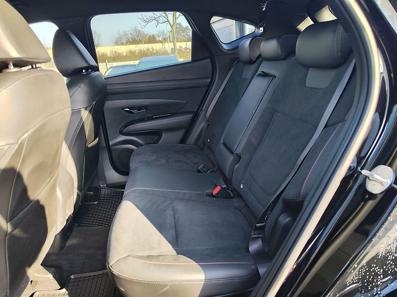 Hyundai Tucson 1.6 T-GDI/118kW N-Line DCT - fotka 11 z 31