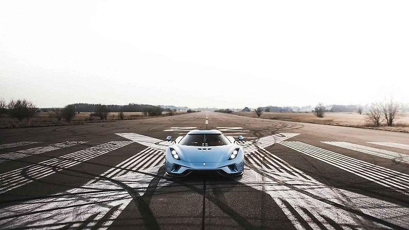 Koenigsegg Regera.