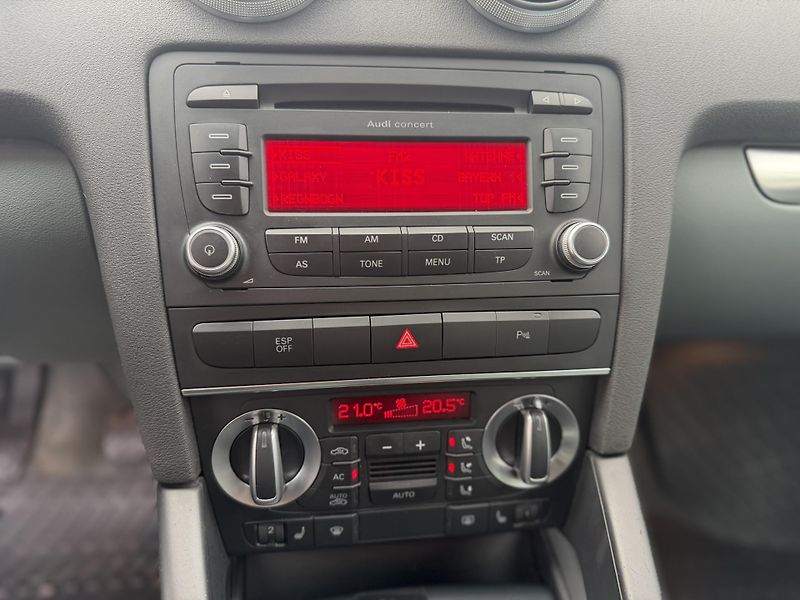 Audi A3 2.0 TDi, 103kw, S-Line - fotka 16 z 25