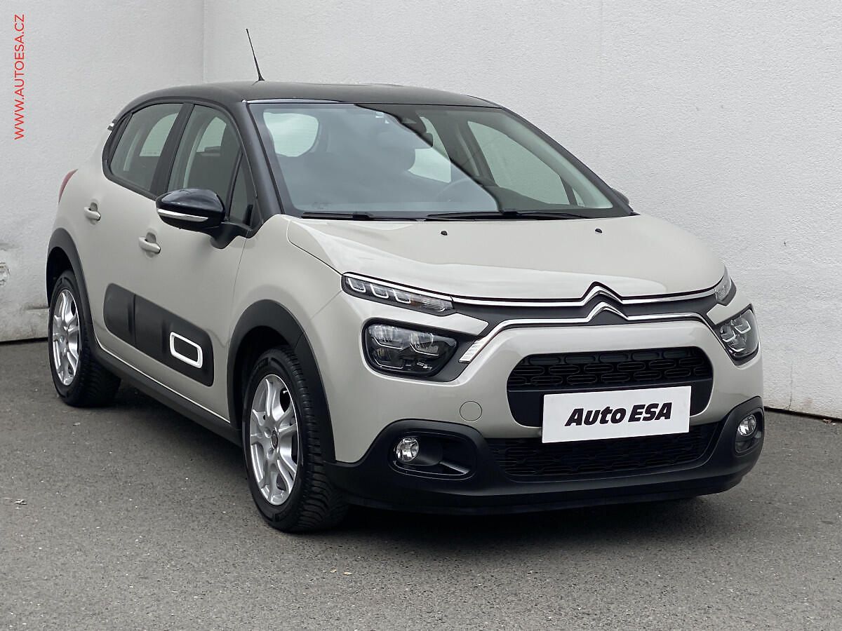 Citroën C3 1.2 PT, Shine, navi, kamera