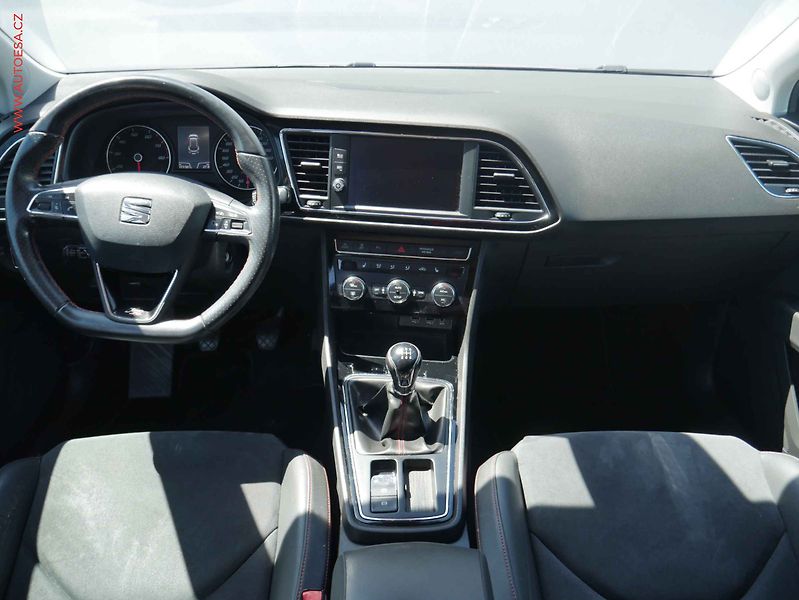 Seat Leon (2017) 1.8 TSi, 1.maj,ČR, AC, kůže - fotka 8 z 15