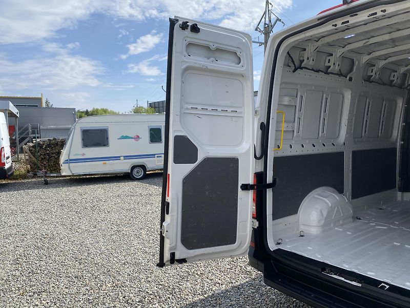 Volkswagen Crafter 2.0TDi 140PS 168000KM DPH TOP! - fotka 97 z 142