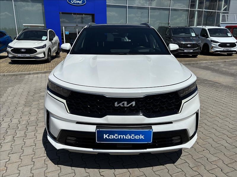 Kia Sorento 2,2 CRDi SCR 4x4 142kW Top - fotka 6 z 53