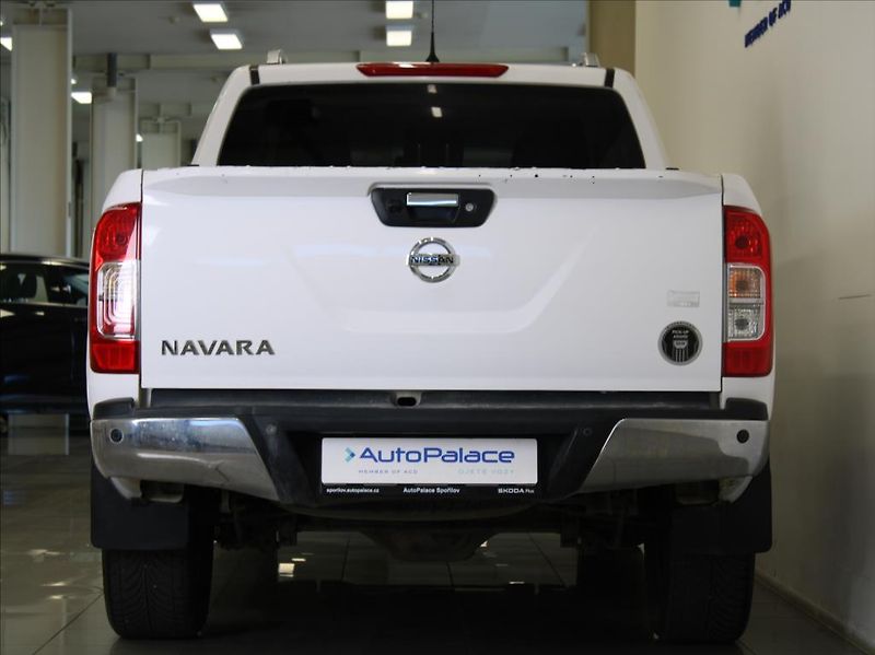 Nissan Navara 2,3 dCi 140kW AT Tekna 1.maj. - fotka 4 z 27