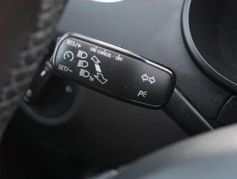 Škoda Octavia (2019) Style 2.0 TDI, Serv.kniha - fotka 21 z 22