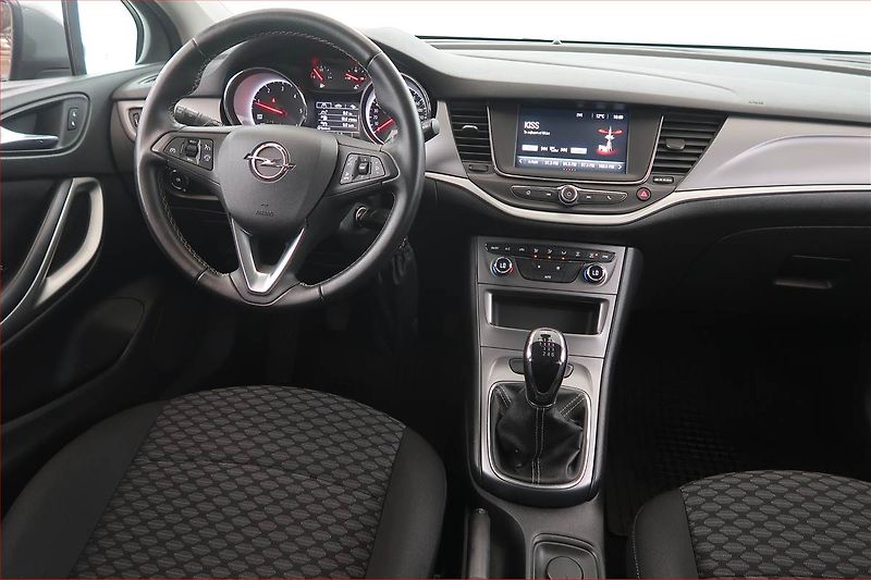 Opel Astra (2018) 1.6 CDTI, Serv.kniha, Tempomat - fotka 7 z 18