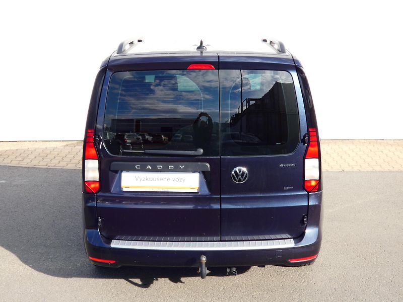 Volkswagen Caddy 2.0 TDI 4MOTION - fotka 16 z 30