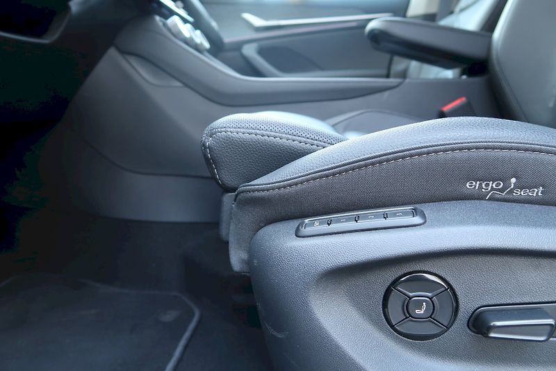 Škoda Kodiaq (2025) Exclusive Selection 4X4 2,0 TD - fotka 20 z 28