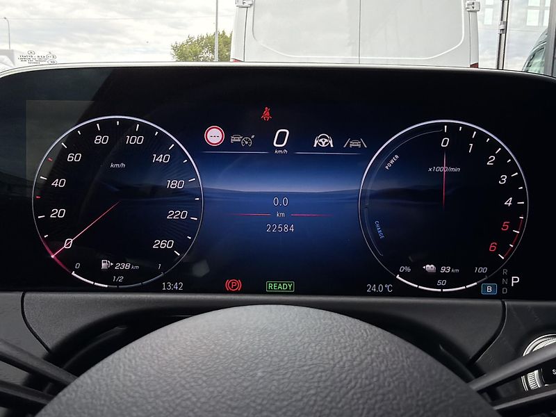 Mercedes-Benz Třídy E E 300 de 4M AMG - fotka 15 z 28