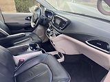 Chrysler Pacifica (2020) 3,6 RU Panorama Limited 2020 - náhled 11