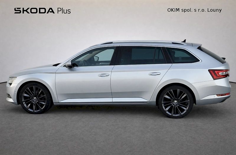 Škoda Superb (2018) Combi Style  Plus 2,0 Tdi 110 - fotka 3 z 46