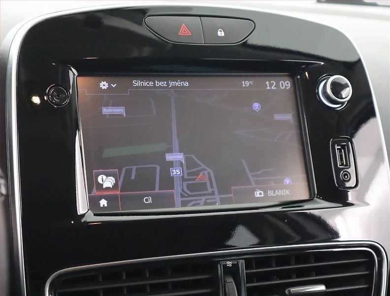 Renault Clio (2017) Limited 1.2 16V, LPG - fotka 13 z 21