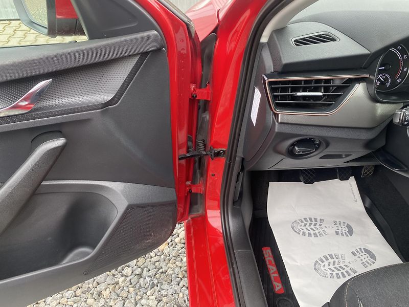 Škoda Scala 1.0i G-TEC STYLE CZ DPH LED 1A - fotka 94 z 156