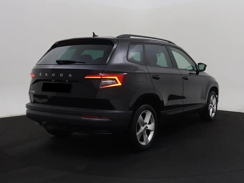 Škoda Karoq 1.5TSI DSG 110kW Style TZ - fotka 2 z 7
