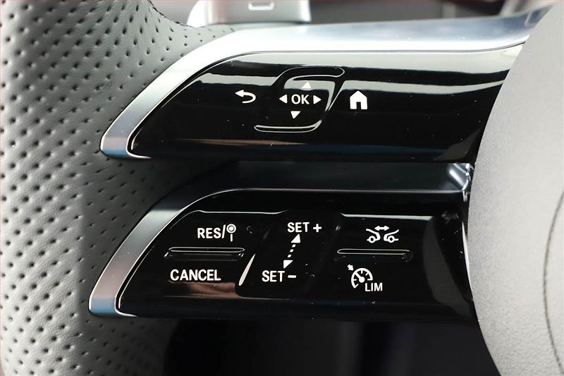 Mercedes-Benz GLC (2025) 220 d 4MATIC, AMG Line - fotka 27 z 28