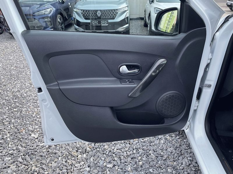 Dacia Logan (2020) 1.0 TCe,54kW,Klima - fotka 22 z 28