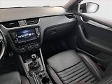Škoda Octavia (2016) RS 230 2.0 TSI, Navi - náhled 8