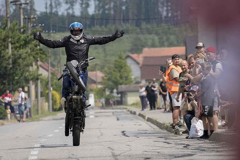 První červencová sobota byla v Rychtářově ve znamení mopedů. Moped rallye ho ovládla s čtyřiadvacátým ročníkem.