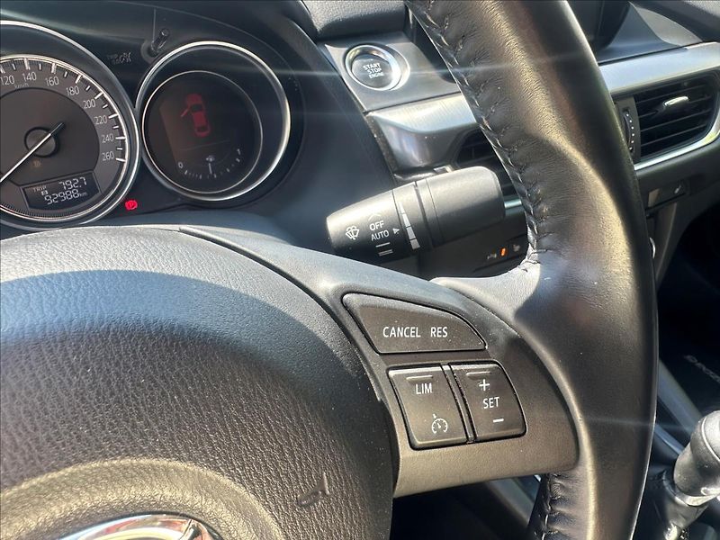 Mazda 6 2,0 SDN 2015 G145k Attraction - fotka 18 z 24