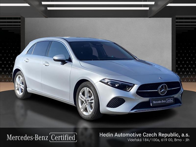 Mercedes-Benz Třídy A A 200 Progressive - fotka 7 z 26