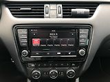 Škoda Octavia Combi 2,0 TDI RS - náhled 19