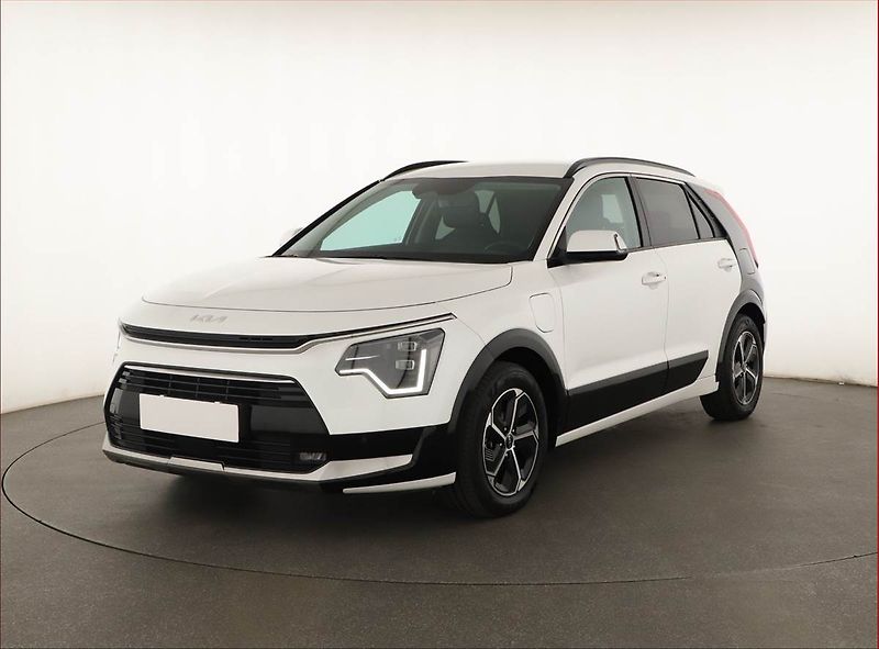 Kia Niro (2022) Plug-in Hybrid - fotka 2 z 21