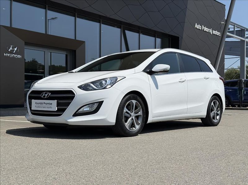 Hyundai i30 1,6 GDI  WG Weekend Design - fotka 1 z 28