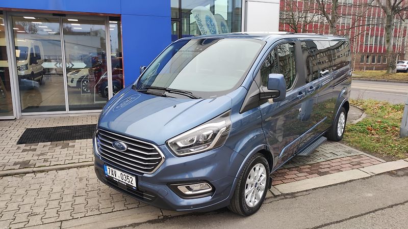 Ford Tourneo Custom (2019) 2,0 TDCi 136kW Aut. 8-Míst - fotka 6 z 26
