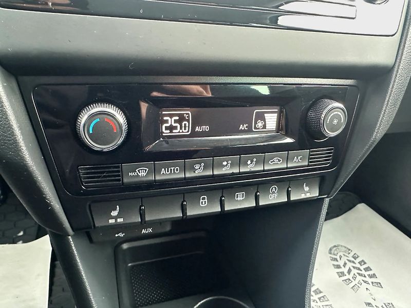 Škoda Rapid (2017) 1.2Tsi 81kw Style - fotka 17 z 19