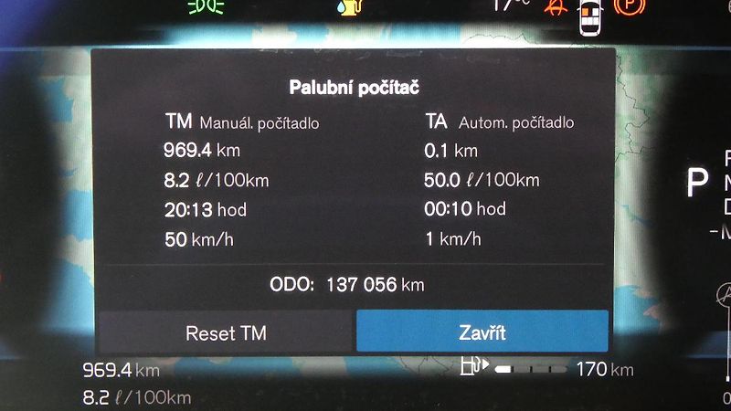 Volvo V90 B4 AWD Diesel Momentum - fotka 14 z 23