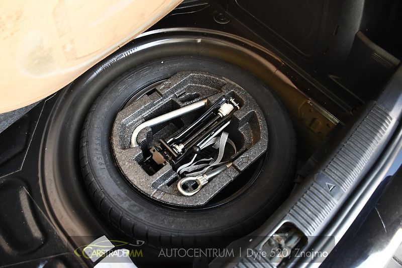 Škoda Fabia 1.2TSi 2xPNEU - fotka 40 z 45