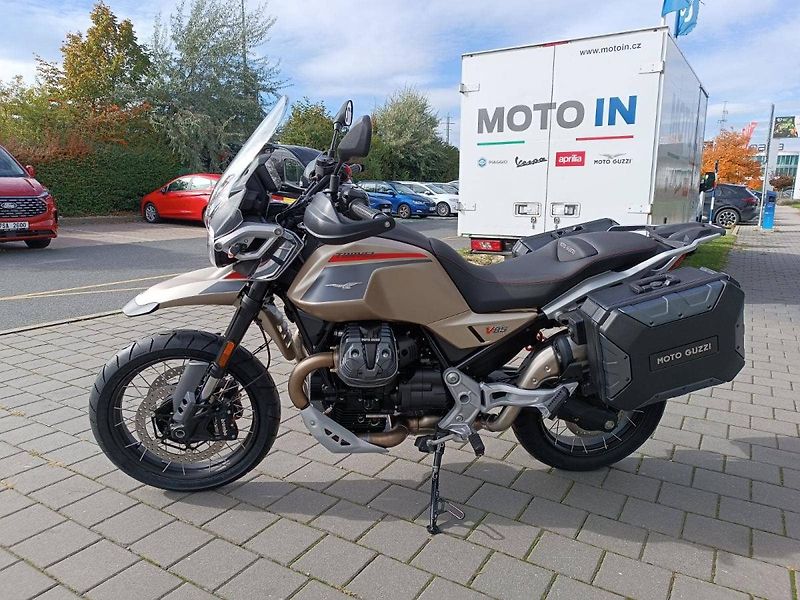 Moto Guzzi V 85 TT (2024) Travel Bronzo Deserto E5+ (sle - fotka 4 z 14