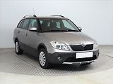 Škoda Fabia (2010) Scout 1.2 TSI, Tempomat - náhled 1