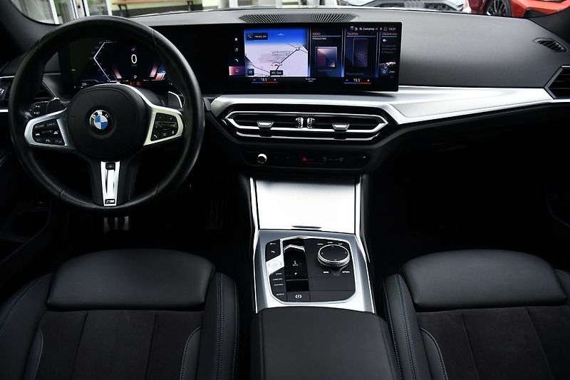 BMW Řada 3 320d xDrive M-SPORT   - fotka 22 z 64