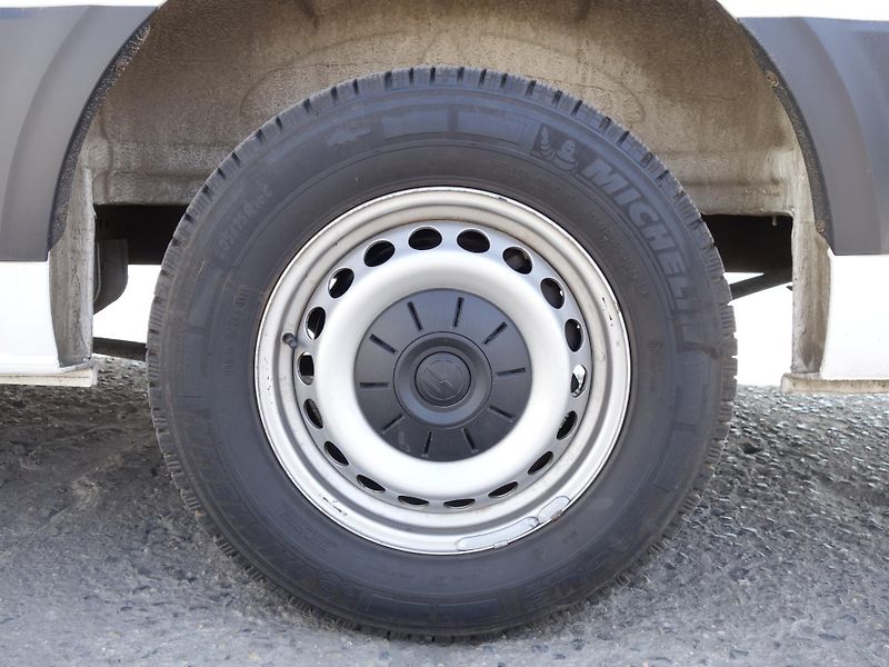 Volkswagen Crafter (2024) 2,0TDI MAXI Long,chladící vest - fotka 12 z 27